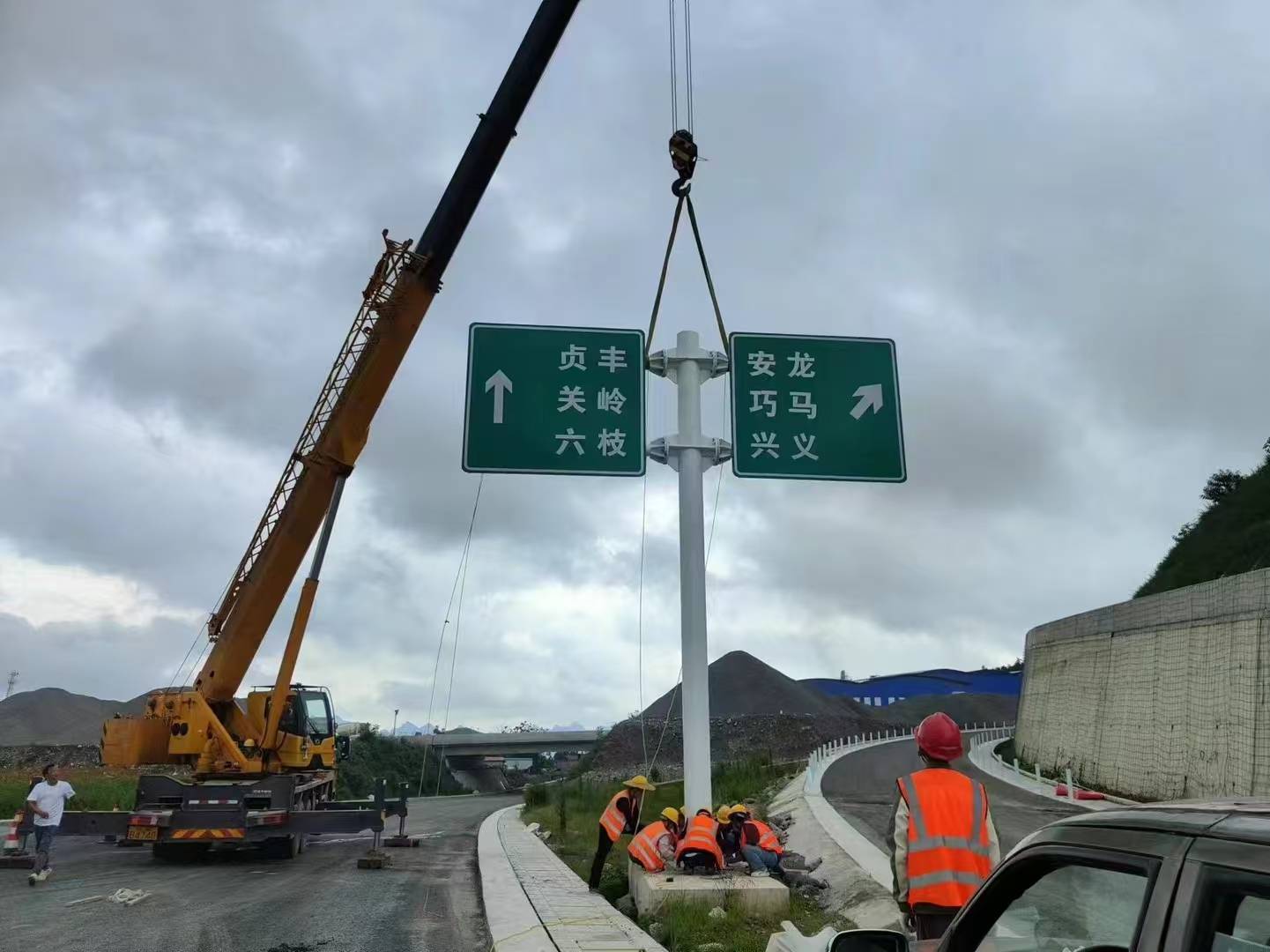 2026年标牌厂家订做推荐:反光膜/反光膜uv打印/反光膜丝网印刷/反光膜加工/甄选本地优质供应商参考指南 2026年标牌厂家订做推荐:反光膜/反光膜uv打印/反光膜丝网印刷/反光膜加工/甄选本地优质供应商参考指南