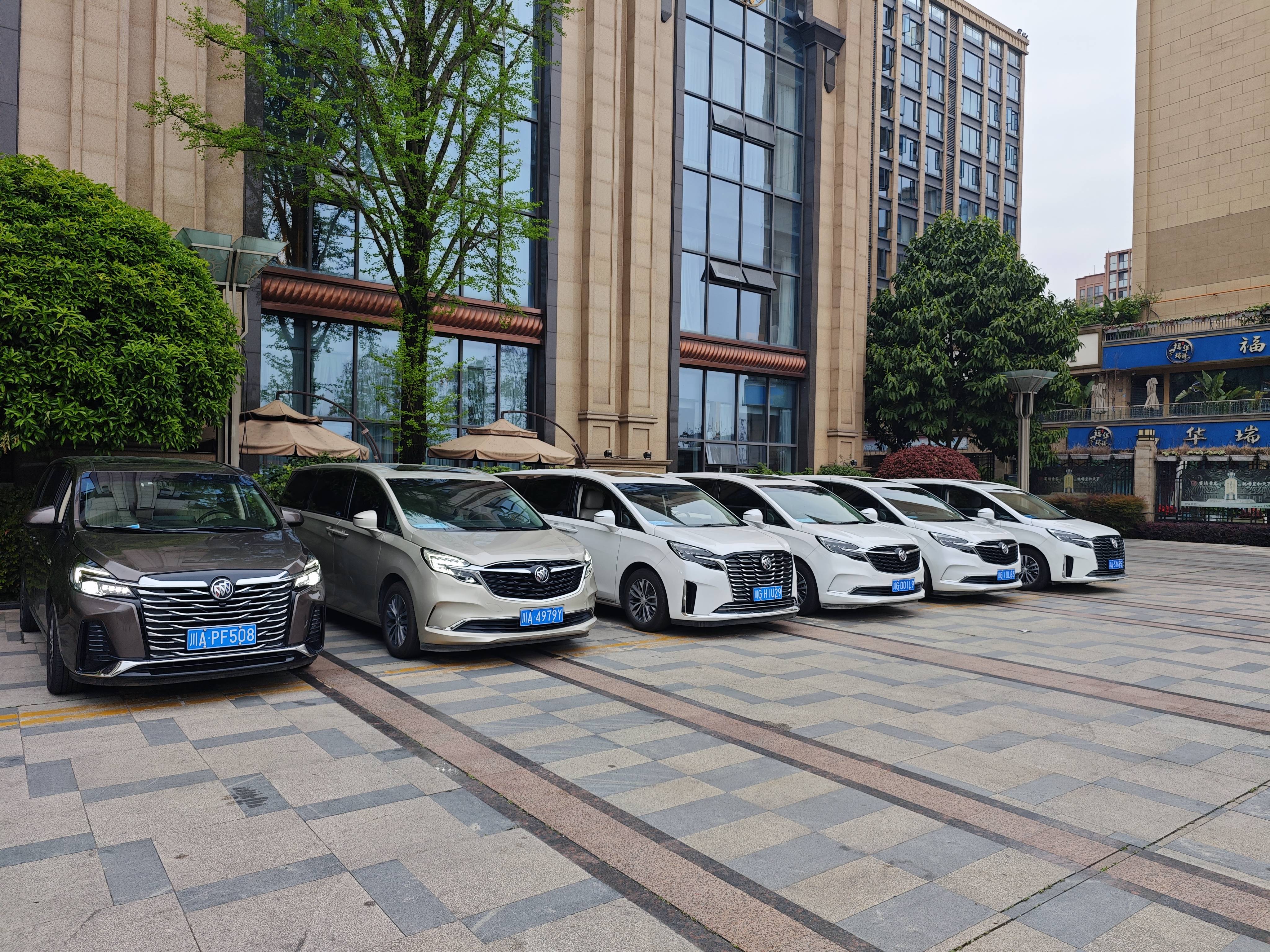 个人自驾租车