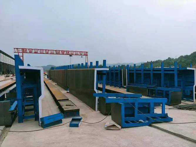 新都区清垣建材模板制造厂