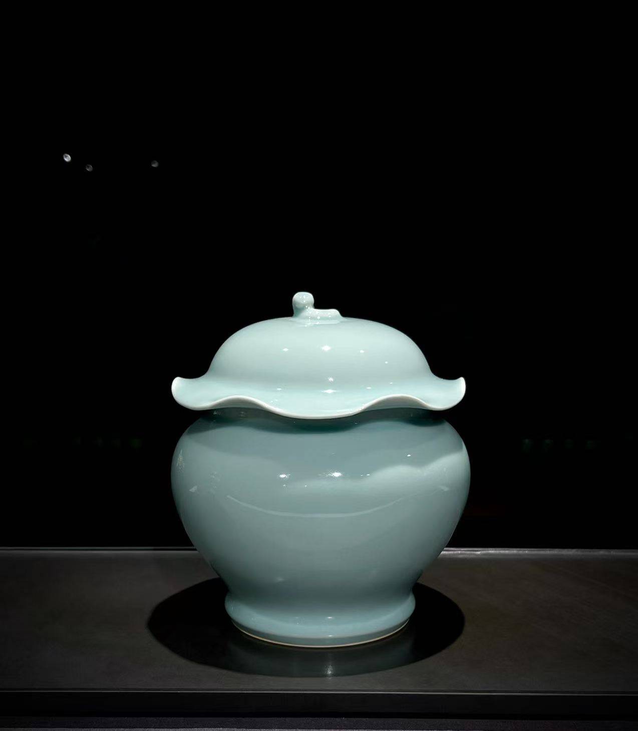 粉青釉茶器