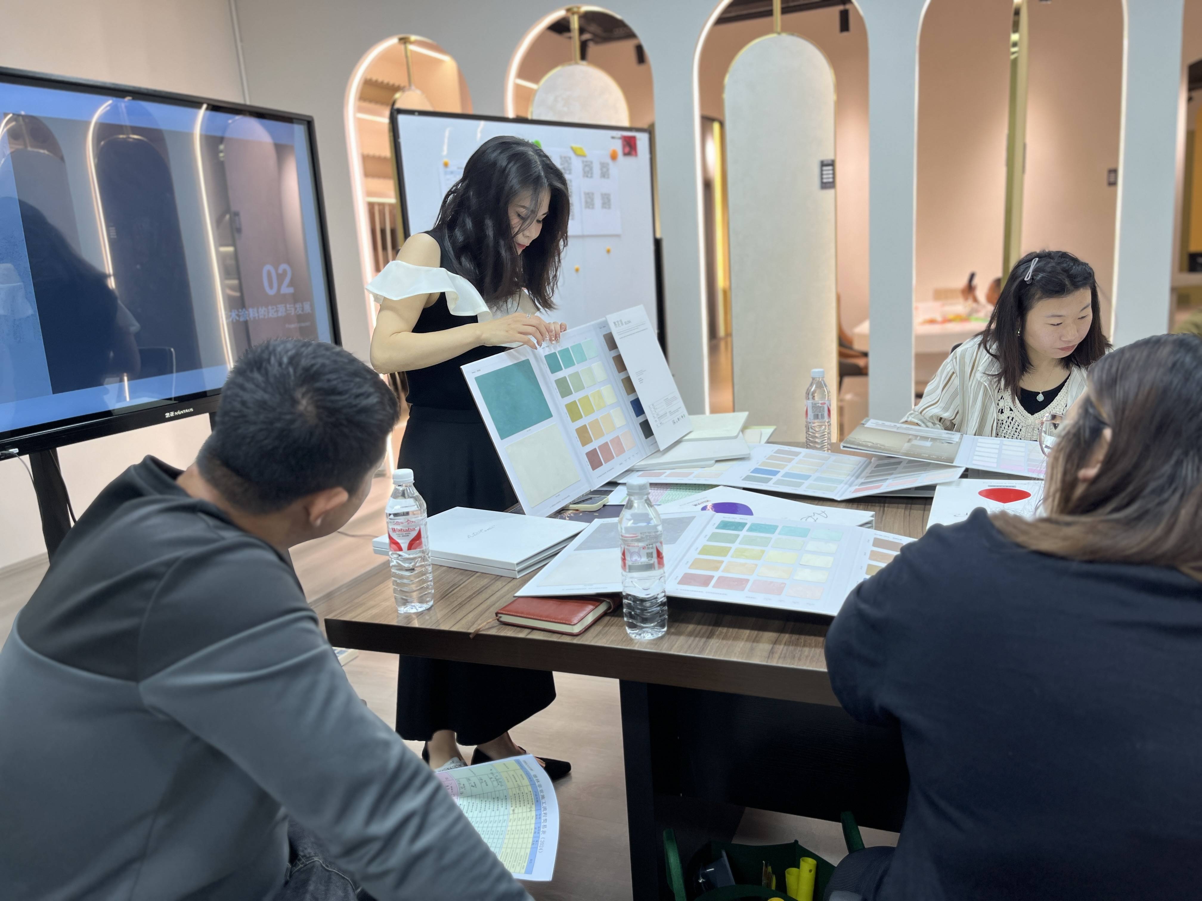 无机矿物涂料