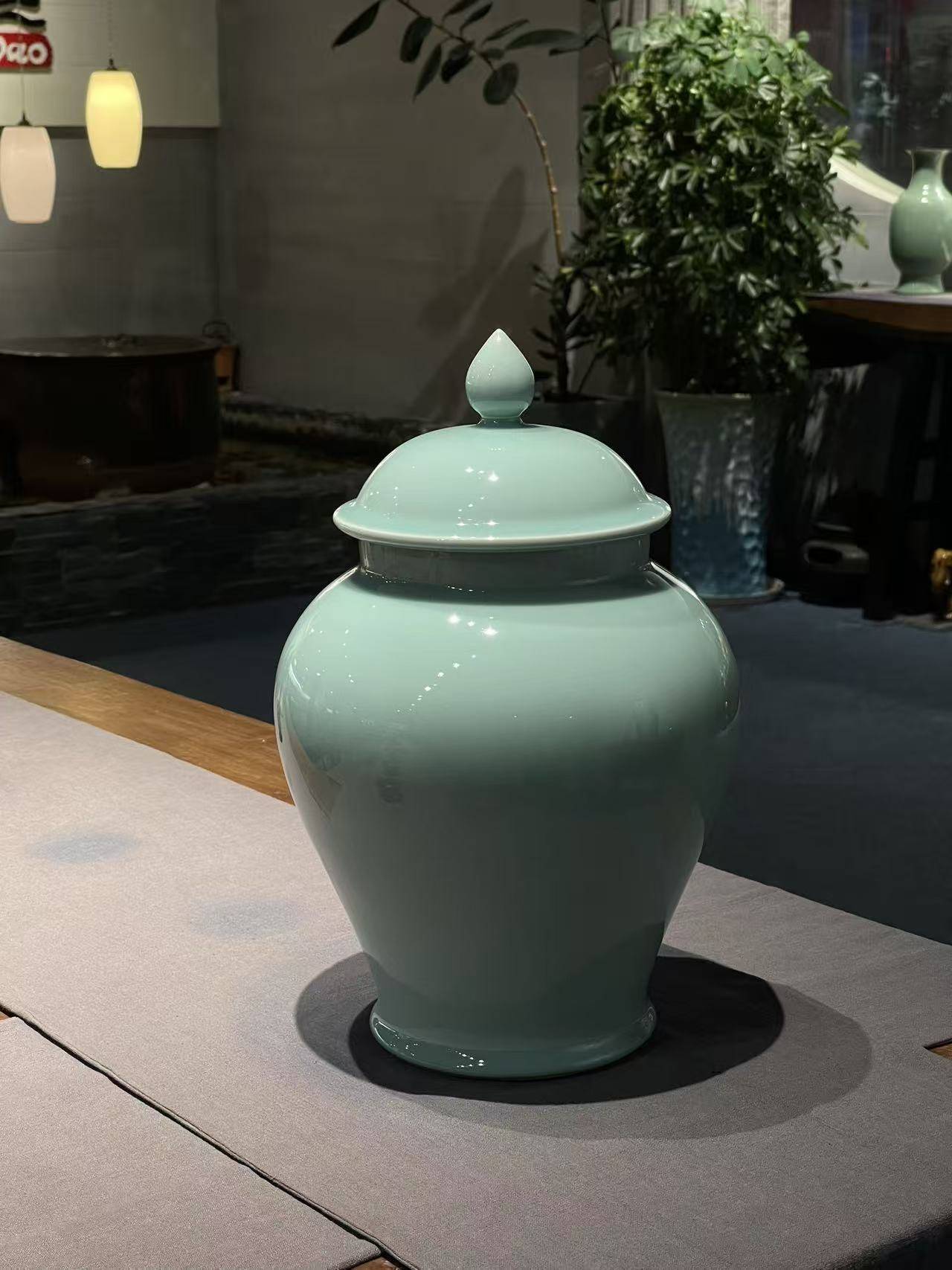 开业瓷器摆件