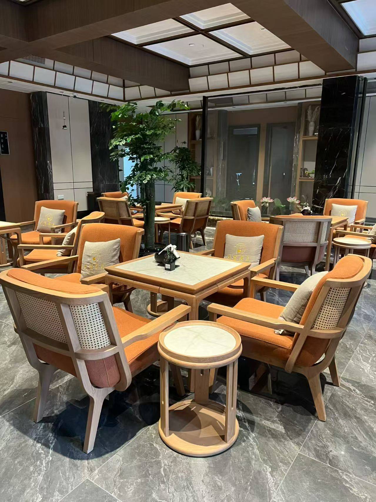 奶茶店双人卡座