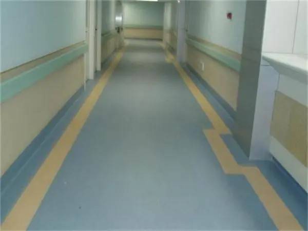 2026年08月西藏办公室及四川医院pvc地胶选购实测指南：四川pvc地板厂家/怎么选才能不踩坑