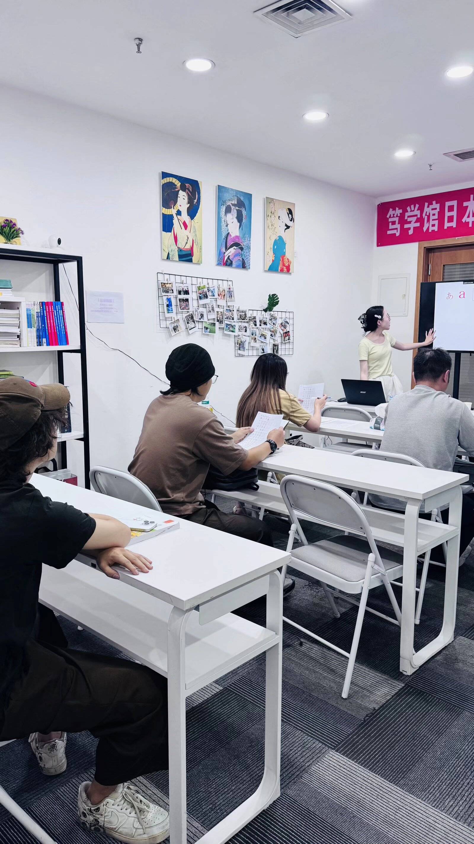 成都笃学日和培训科技有限公司校区环境