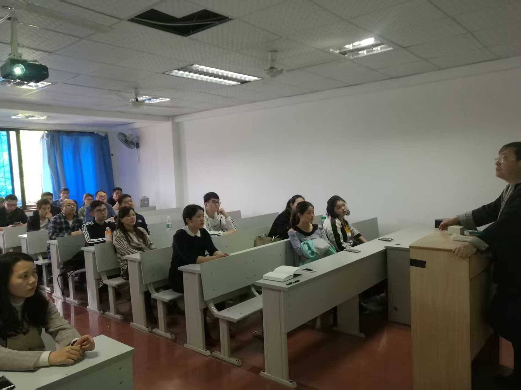 成都科技职业培训学校