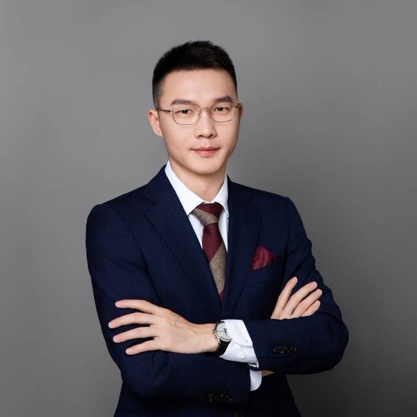 周亚龙律师