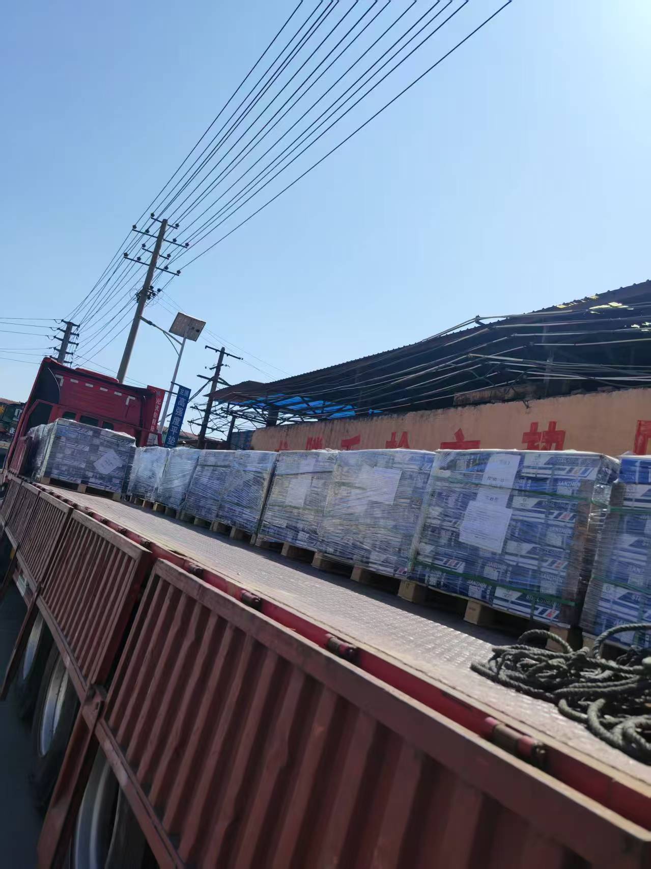 成都盛冠 高强度螺栓生产车间