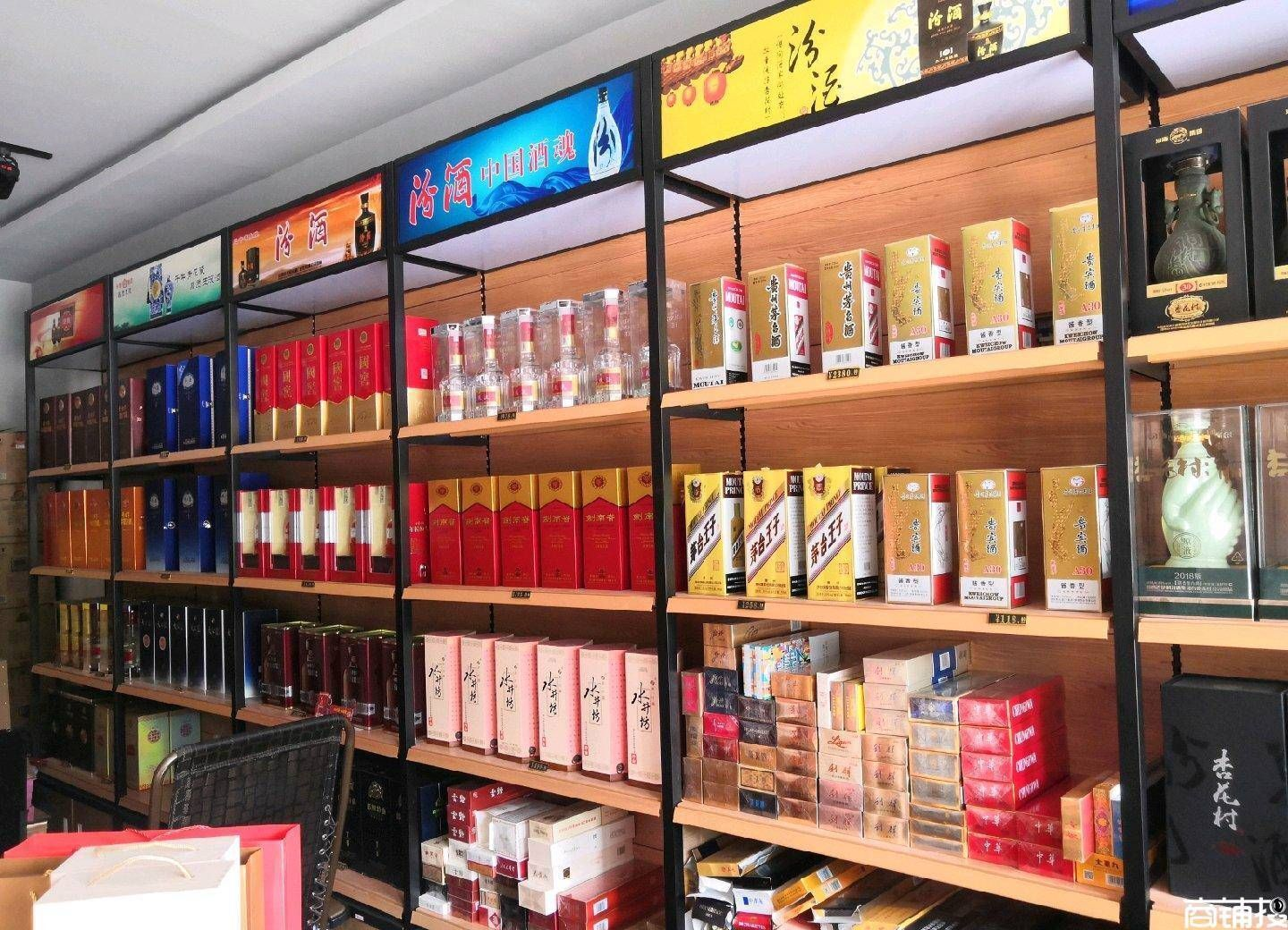 酒信贸易两江新区高端礼品回收