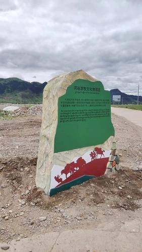 成都亚展广告有限公司1