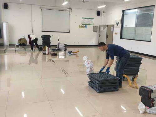 四川欣奇地板( 联系电话：18908226330)有限公司