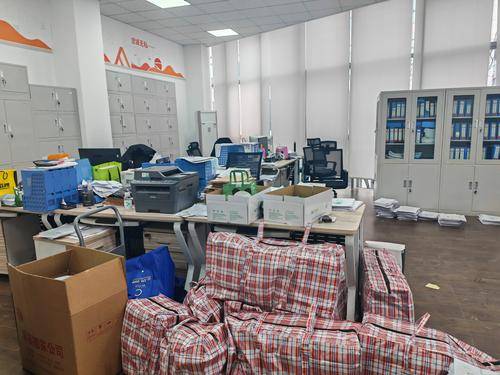 宜宾市同城搬家有限责任公司