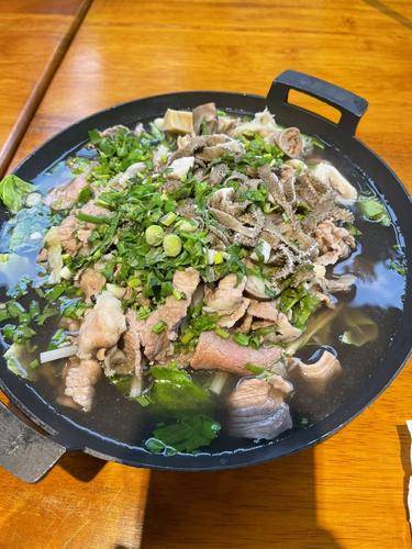 乐山市市中区嘉州上河帮餐饮店（个体工商户）