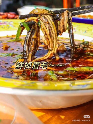 河畔小院临江鳝丝