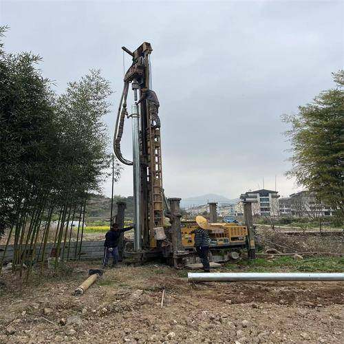吉岩建筑 吉岩建筑