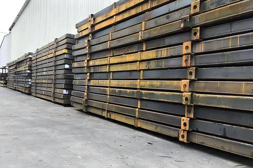 四川鼎全机械租赁有限公司