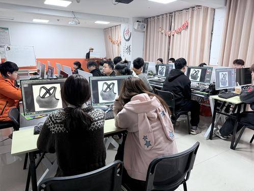 义乌市三唯职业技能培训学校有限公司 义乌市三唯职业技能培训学校有限公司