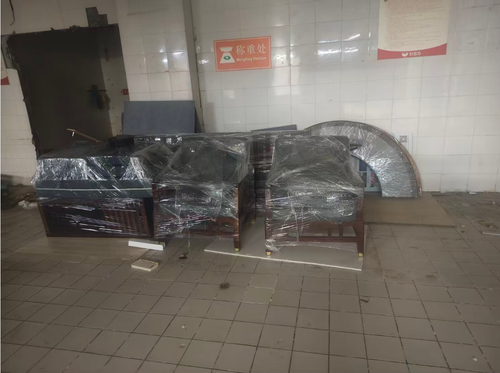 鸿运兄弟