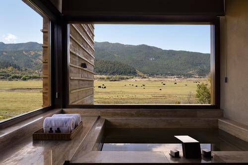 半渡安那达野奢度假庄园