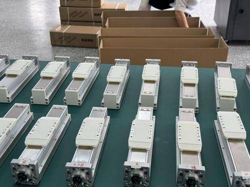 昆山艾富吉機電設(shè)備有限公司