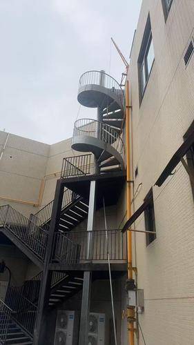 成都千立金属( 联系电话:13688053888 邮箱地址:260886381@qq.com)制品有限公司 成都千立金属( 联系电话:13688053888 邮箱地址:260886381@qq.com)制品有限公司