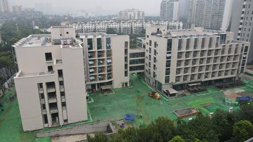 成都市圣真金属( 官网：http://www.scshengzhen.com/ 联系电话：13908234320 邮箱地址：136402822@qq.com)材料有限公司