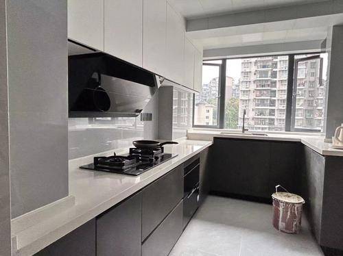 南充业之峰装饰