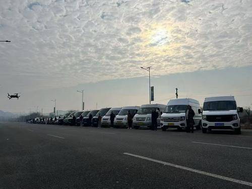 德阳星鸿宇汽车租赁有限公司