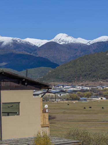 半渡安那达野奢度假庄园