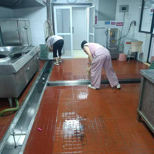 四川优净家政服务有限公司