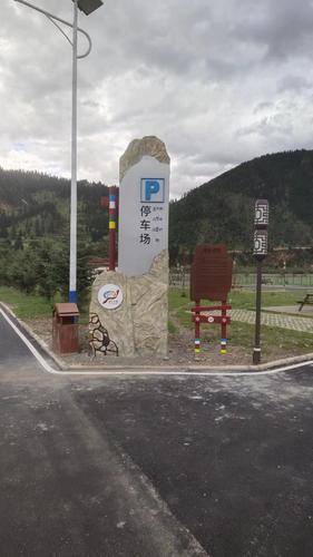 成都亚展广告( 联系电话：18380461980)有限公司1