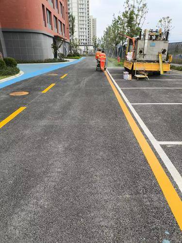 嘉兴市创宏市政交通设施工程有限公司