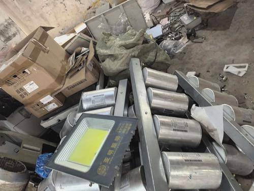 成都瑞鑫源再生物资回收有限公司 成都瑞鑫源再生物资回收有限公司