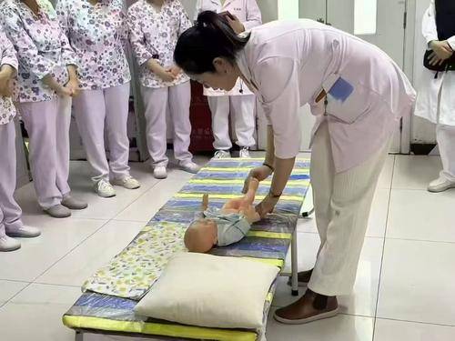 北京万源宝家政服务有限公司