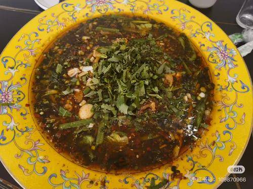 河畔小院临江鳝丝