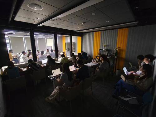 四川简睿商务咨询有限公司