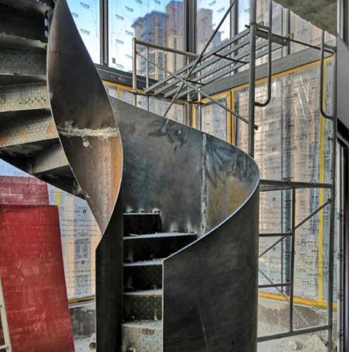 成都千立金属制品有限公司