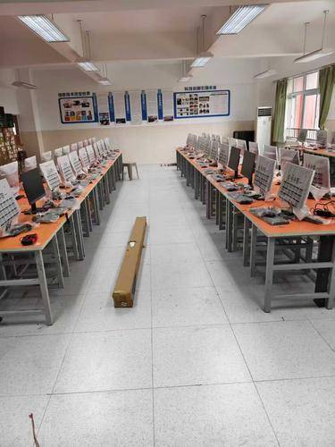 四川欣奇地板有限公司