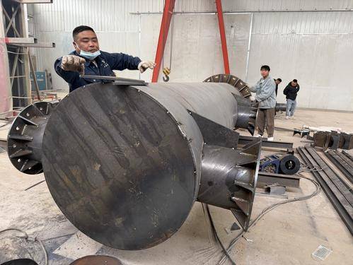 四川新万马广告( 联系电话：13808208905)有限公司