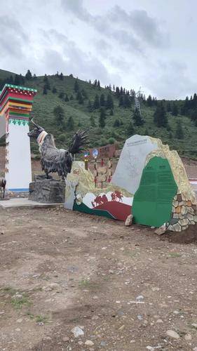 成都亚展广告有限公司1